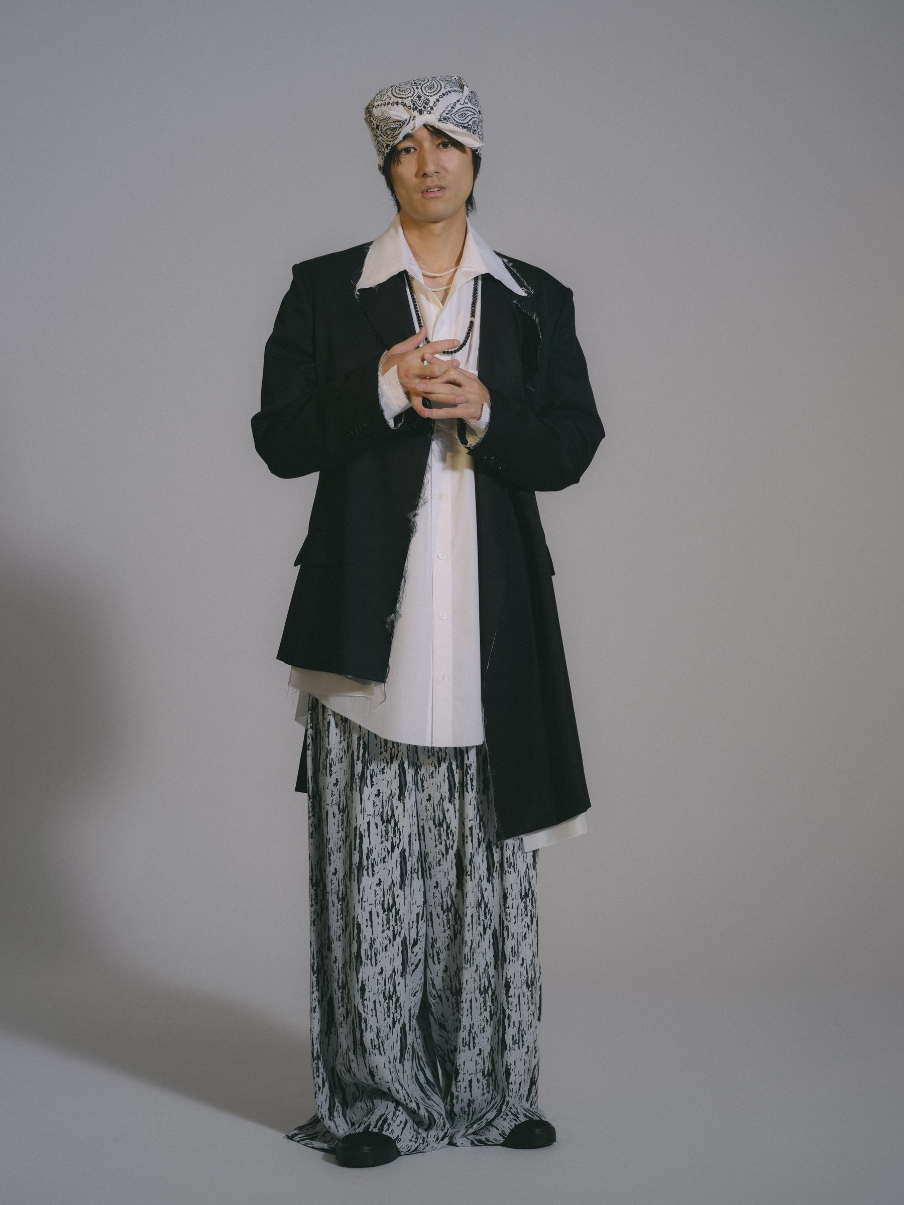 Look 10
